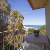 Is Femminas 42 - CON VISTA MARE, hotel v destinaci Bari Sardo