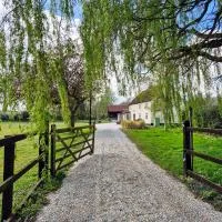 Secluded 16th Century Farmhouse with private grounds, viešbutis mieste Hatfield Peverel