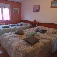 Les Chambres Du Rochereuil, hotelli kohteessa Bédée