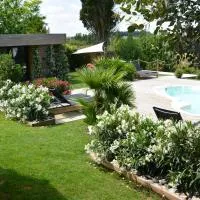 Timazen Lodges Agen Sud, Hotel in Aubiac