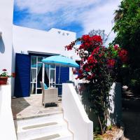 Bungalows Ingrid, hotel a Tolo