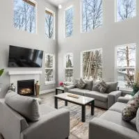 SINGLE HOUSE 1- Beautiful- Peaceful-4Beds 3baths- Sleeps 12, khách sạn ở Anchorage