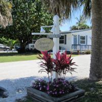 Tropical Winds Beachfront Motel and Cottages, hotel in Sanibel