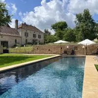Clos des Dames de Lancharre - La Maison Des Vignes, hotelli kohteessa Chapaize