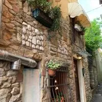 Vicolo Castellaccio، فندق في ماسا