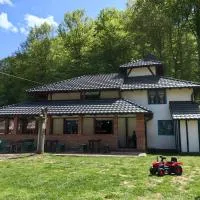 Turističko domaćinstvo Tronoški vajati, hotel a Prnjavor