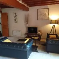 Gîte Dornecy، فندق في Dornecy