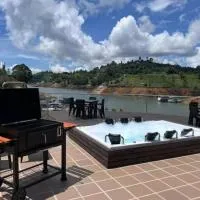 Finca con jacuzzi a 15min de Guatape, hotel u gradu El Peñol