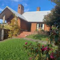 La Casa del Bosque, hotel near Tacuarembo Airport - TAW, Balneario Ipora