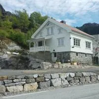 Jøssingfjord Gjestehus og Overnatting – hotel w mieście Sokndal
