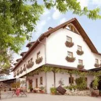 Winzerhotel Kinges-Kessel, hotel Mörstadtban