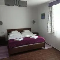 Thermália Vendégházak - Levendula Apartman, khách sạn ở Kaba