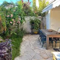 Garden & Terrace Apartment, viešbutis mieste Numėja
