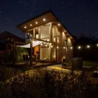 Rezerwat Wielin Sauna - Balia - Hot Tube - Jacuzzi - Basen - Klimatyzacja - Kominek, hotel a Wielin