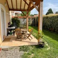 Le Clos de Leuc Vineyard Retreat, 10 Minutes from Carcassonne, hotel en Leuc