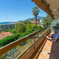 Appartement moderne avec terrasse, parking et WiFi - FR-1-196-178, hotel v Mentonu