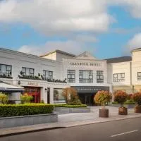 Glenroyal Hotel, готель у місті Мейнут