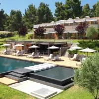 Sani More & Sani Woods, hotel en Sane