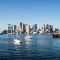 Modern Coastal City Stay Waterfront and Airport, hotel near Logan Airport - BOS, Boston