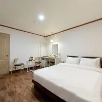Metro, hotell i Pocheon
