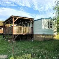 Mobilheim Sýček – hotel w mieście Výrovice