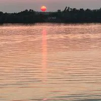 Rice Lake Retreat, hotelli kohteessa Roseneath