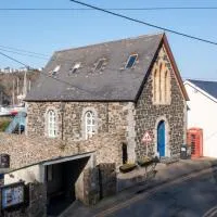 Llanfor, hotel Fishguardban