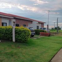 Casa acogedora cerca del aeropuerto Viru Viru, hotel poblíž Mezinárodní letiště Viru Viru - VVI, Texas