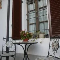 Salita al Borgo Casa in corte privata, Hotel in Verzuolo