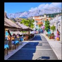 Lago, hotel u gradu Podgora