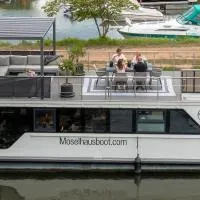 Mosel Glück, khách sạn ở Pölich
