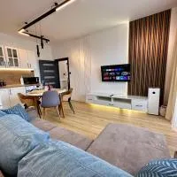 Cozy Apartment with Balcony on the Black Sea- part of the family 'Vicki Apart, hotel u gradu Varna City