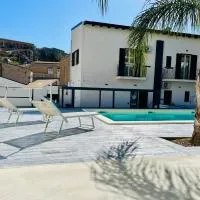 Suite Costa Sicana، فندق في سيكوليانا