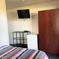 Piangil Cabins、PiangilにあるBalranald Airport - BZDの周辺ホテル