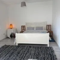 Zimmer - Ferienwohnung mit Segelmöglichkeit, hotel en Jois