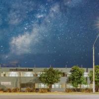 Capella Coach Inn, hotel near Clermont Airport - CMQ, Capella