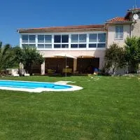 Palleira da Meiroá, hotel v destinaci Esgos