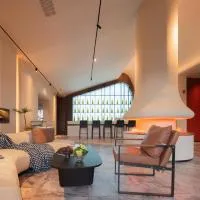 Zhangjiajie Yu Realm Hotel - Ancient Charm - Modern Luxury - Your Perfect Journey - A single pick-up or drop-off, hotel u gradu Džangđađe