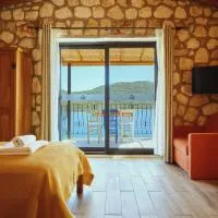 Kaş Köy Hotel، فندق في كاس