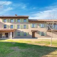 Cascina Abbona, hotel en Canove