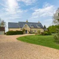 Milton Keynes में, होटल Church End Cottage B&B