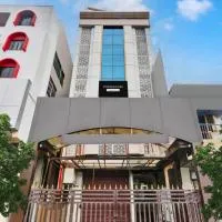 Super Townhouse Kankarbagh Formerly Kunwar Alcajars, hotelli kohteessa Patna
