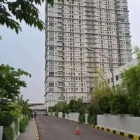 Apartement Mahogany By Kalandra, hotelli kohteessa Karawang