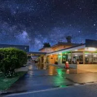 Biloela Centre Motel & Grevillea Steakhouse & Bar, hotel u gradu 'Biloela'