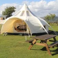 Tal-y-fan farm 6m stargazer tent, hotel a Bridgend