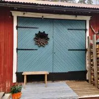 Piha-aitta taajamassa, Hotel in Parikkala
