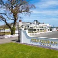 Polo Club - Hotel，Ufton的飯店