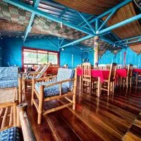 Firma Efraim, hotel u gradu 'Trindade'