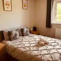 Three Bedroom House، فندق في إدنبرة