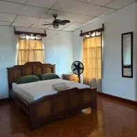 Casa Robles - Your Stay Near Airport、マナグアにあるアウグスト・セサル・サンディーノ国際空港 - MGAの周辺ホテル